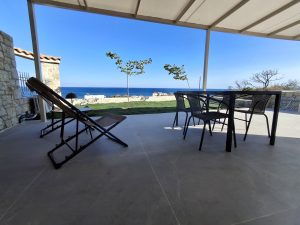 Almira Beach House Apartments - Apartment Erdgeschoß, 2 Schlafzimmer - Bild 01