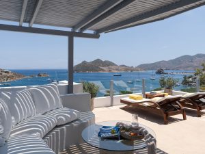 Petra Suite – Veranda - the_Petra Hotel Grikos Patmos