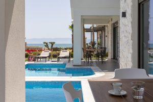 Privatpool - Sea Residence Villas Ofrynio