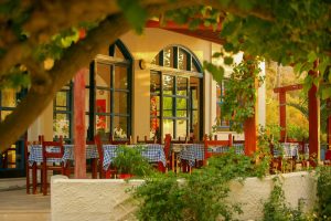 Restaurant im Garten - Plakias Bay Hotel Plakias Kreta