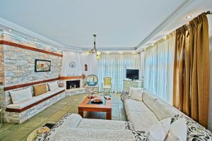 Superior Studio Wohnbereich - Flamingo Hotel Chorefto Pilion