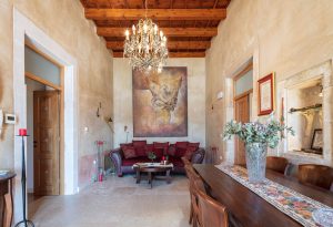 Wohnraum mit Gewölbe - Venetico Palazzo Chromonastiri Kreta