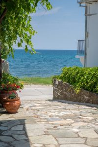 Weg zum Strand - Hotel Cleopatra Chorefto Pilion