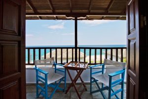 Balkon mit Panoramablick - Flamingo Hotel Chorefto Pilion