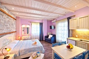 Superior Suite - Flamingo Hotel Chorefto Pilion