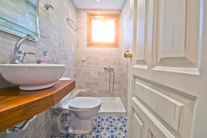 Badezimmer - Flamingo Hotel Chorefto Pilion