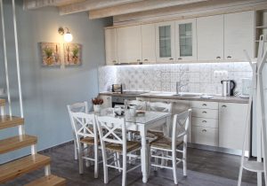 Maisonette Alianthos mit Terrassengarten - Village Apartments Myrthios