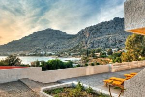 Sonnenterrasse mit Blick auf die Bucht - Anthi Maria Beach Apartments Pefkos Rhodos
