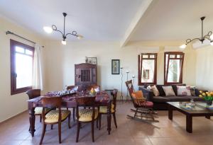 Esszimmer - Anlage mit fünf Villen bei Kalyves auf Kreta zu verkaufen