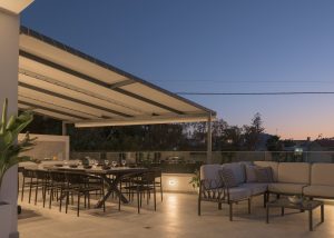 Terrasse am Abend - Villa EmJo Panormo Kreta