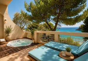 Alonissos Beach Bungalows & Suites in Chrysi Milia
