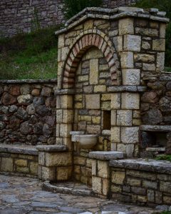 Alter Brunnen - Muntenia Inn Kalavrita