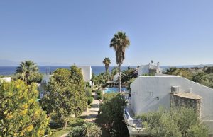 Anlage mit Pool – Paris Village, Chrani
