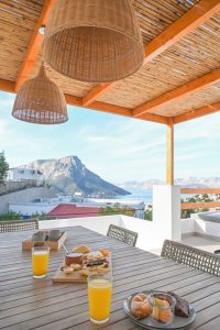 Apartment – Terrasse mit Meerblick – The Kalymnos Cliff Apartments, Kamari