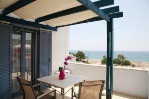 Balkon der Familiensuite - – Stavros tou Notou, Mavrovouni