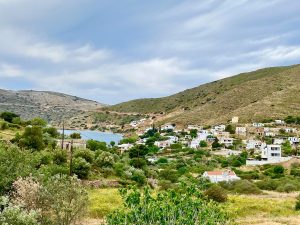 Blick auf die Bucht von Emporios – Captain's House, Emporios