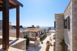 Blick aus einer Grand Suite aufs Meer - – Margo Beach Hotel, Mavrovouni