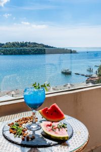 Blue Green Bay in Panormos auf Skopelos