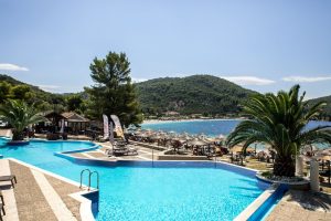 Blue Green Bay in Panormos auf Skopelos