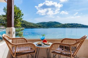 Blue Green Bay in Panormos auf Skopelos