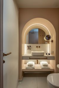 Comfort-Zimmer mit Poolblick, Villa Coo Kos-Stadt