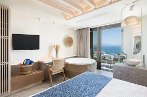 Deluxe-Suite mit Whirlpool - Romantica Apartments Agia Pelagia Kythira