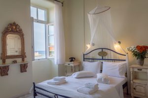 Doppelzimmer mit Meerblick – Pandora Suites, Chania