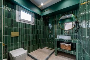 Duschbad der zweiten Suite – 4 Living, Heraklion