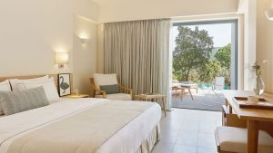 Elivi Skiathos in Koukounaries