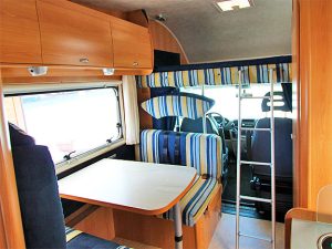 Elnagh Baron 37: Sitzgruppe - Wohnmobil Rethymnon Kreta
