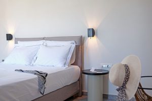 Familiensuite mit seitlichem Meerblick - – Margo Beach Hotel, Mavrovouni