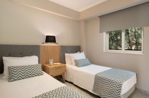Family Junior Suite – zweiter Bereich – Pilot Beach Resort, Georgioupoli