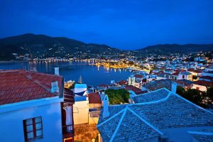 Flisvos Beachfront Apartments in Loutraki auf Skopelos