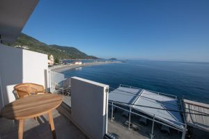Flisvos Beachfront Apartments in Loutraki auf Skopelos