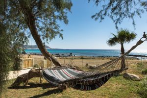 Hängematte mit Blick aufs Meer Mera Beachfront House Falasarna