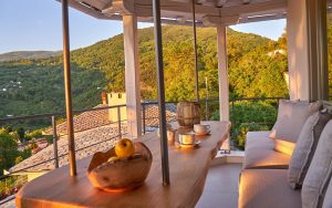 Haus Plaka – Veranda mit Bergblick – Sunrise Garden Hills Makrirachi Pilion