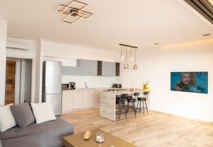 Villa 1 Wohn- und Essbereich - Mary Beach Villas Frangokastello