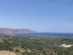 Meer- und Bergblick - Baugrundstück beim Kournas-See auf Kreta zu verkaufen