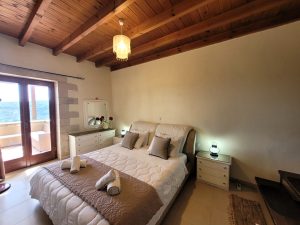Steinhaus mit Meer- und Bergblick bei Kissamos - Immobilie auf Kreta