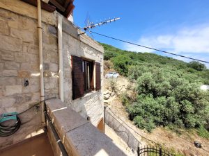Steinhaus mit Meer- und Bergblick bei Kissamos - Immobilie auf Kreta