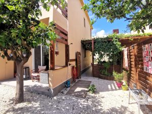 Außenansicht der Maisonette - Maisonette in Maleme auf Kreta zu verkaufen