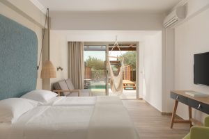 Junior Suite mit Swim-up-Pool – Paralos Irini Mare, Agia Galini