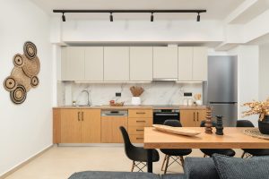 Küche und Essplatz – Elia City Apartments, Chania