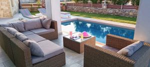 Lounge am Pool – Nopigia Villas Kissamos Kreta