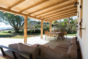 Lounge auf der Veranda Mera Beachfront House Falasarna