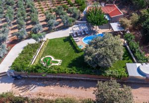 Luftaufnahme, Villa4Dreams Gerani