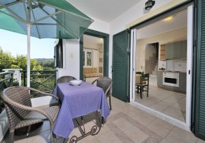 Maisonette – Paris Village, Chrani