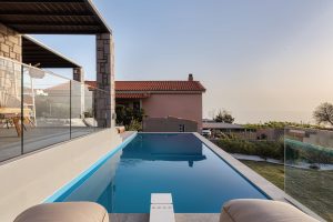 Pool am Abend - Lemnos Thea Luxury Villas Limnos