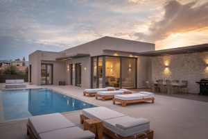 Pool am Abend, Villa Athina Tavronitis