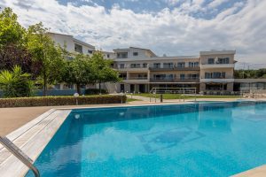 Pool - – Paradise Resort Finikounda